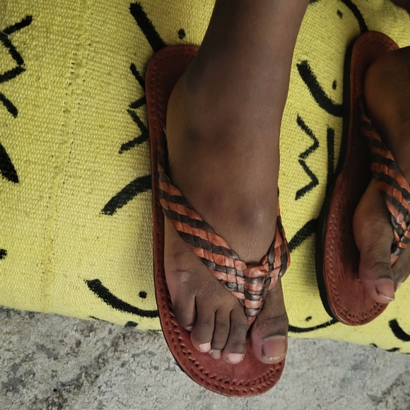 Handmade leather sandals - Picture 8 of 16